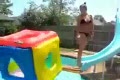 Het tjej i bikini failar