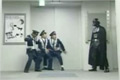 Japansk polis vs Darth Vader