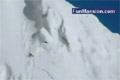 Extremt snowboardhopp